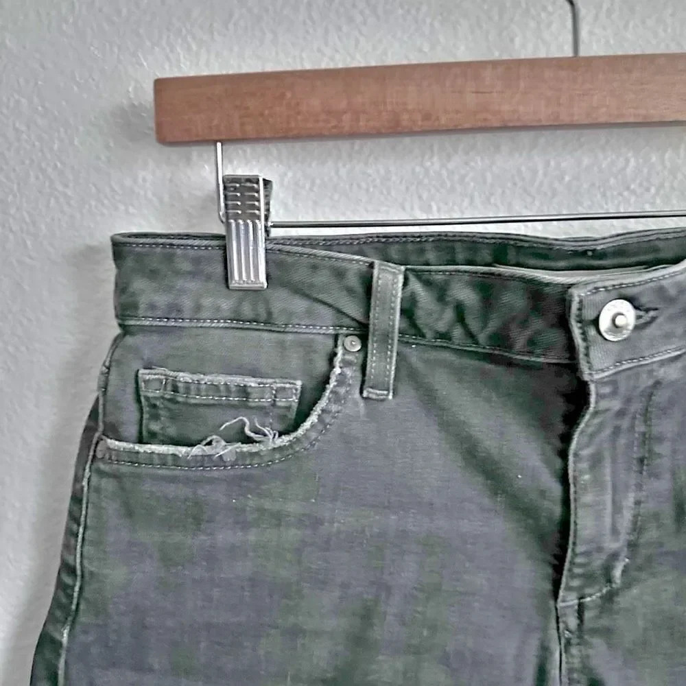 JOE'S JEANS | Black Denim Raw Hem Jean Shorts Short Cutoff | Size 29 - Picture 2 of 8